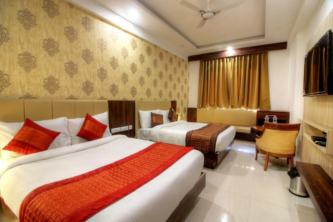 Hotel Almati Inn - Near Delhi Airport Nova Deli 3*,